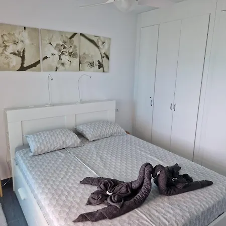 Vista Del Amanecer *